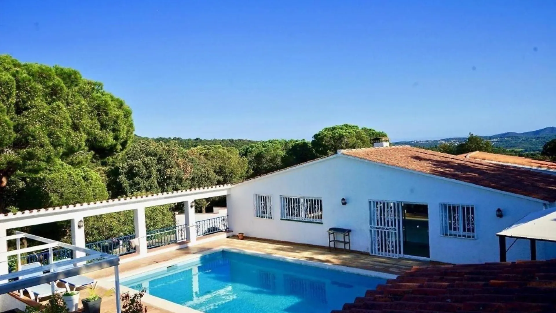 Ferienhaus Mit 2 Schlafzimmern Und Grossem Pool In Santa Cristina D\'Aro location